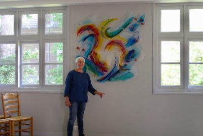 Glaskunstwerk van Annemiek Punt in de Dorpskerk in Hoogvliet | Atelier Galerie Annemiek Punt in Ootmarsum, Glaskunst en Schilderkunst
